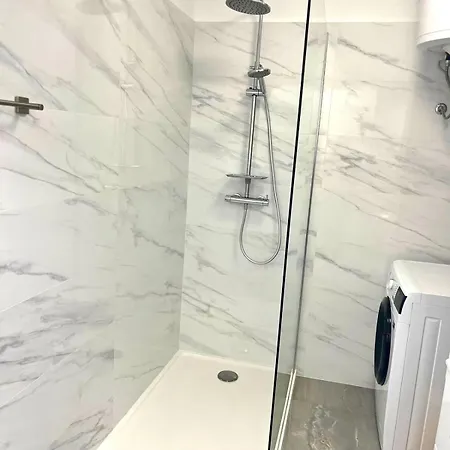 Luka Appartement *