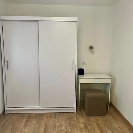 Luka Appartement Pinezići