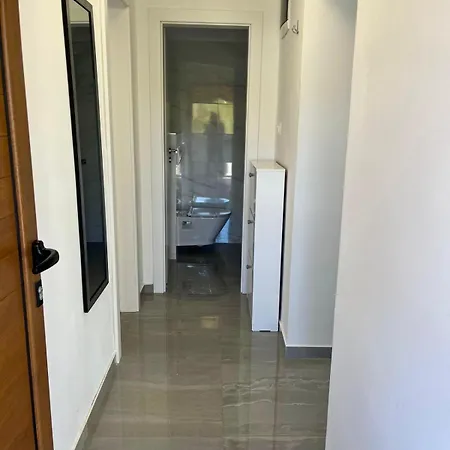 Luka Appartement *